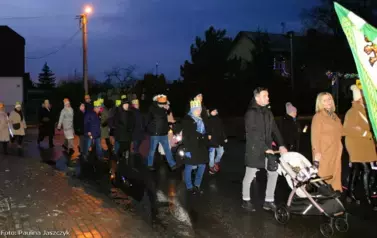 Orszak Trzech Kr&oacute;li i kolędowanie &ndash; wsp&oacute;lnie świętowaliśmy w Ryczywole 32