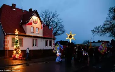 Orszak Trzech Kr&oacute;li i kolędowanie &ndash; wsp&oacute;lnie świętowaliśmy w Ryczywole 45