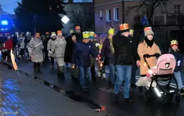 Orszak Trzech Kr&oacute;li i kolędowanie &ndash; wsp&oacute;lnie świętowaliśmy w Ryczywole 49