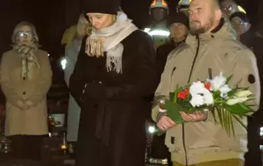 UROCZYSTE OBCHODY Z OKAZJI NARODOWEGO DNIA ZWYCIĘSKIEGO POWSTANIA WIELKOPOLSKIEGO 13