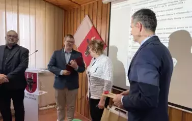Oficjalne przyjęcie nazwy dla skweru w Ryczywole. 6