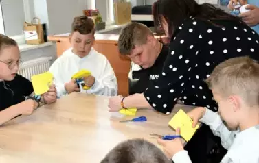 ,,Akcja Żonkile" w Bibliotece Publicznej w Ryczywole 9