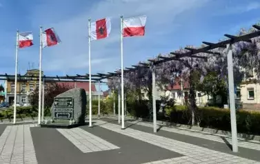 Plac 1 Maja w rozkwicie! 6