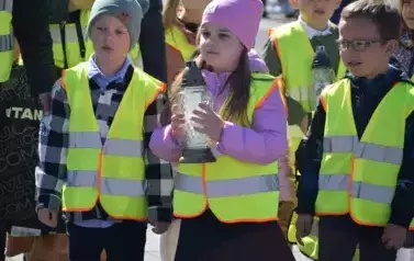 Przedszkolaki z Ryczywołu uczciły Dzień Flagi 36