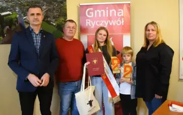 Weronika Połok &ndash; młoda mistrzyni z Gminy Ryczyw&oacute;ł, 12.11.2025 r. 1