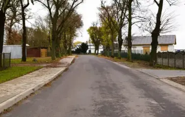 Nowa jakość drogi w Gorzewie &ndash; inwestycja zakończona! Odbi&oacute;r rob&oacute;t w dniu 18.11.2025 r. 7