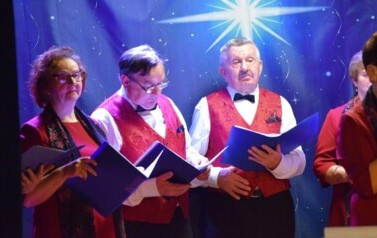 Świąteczne kolędowanie z &bdquo;Ryczywolanami&rdquo;- 17.12.2025 r. 6