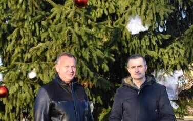 Świąteczna choinka w Sołectwie Ryczyw&oacute;ł 2025 1