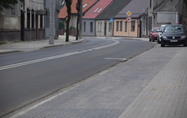 Oficjalny odbi&oacute;r zakończonych rob&oacute;t związanych z remontem i rozbudową ulicy Czarnkowskiej w Ryczywole, stanowiącej odcinek drogi powiatowej Piotrowo &ndash; Skrzetusz &ndash; Ryczyw&oacute;ł. 23.12.2025 r. 5
