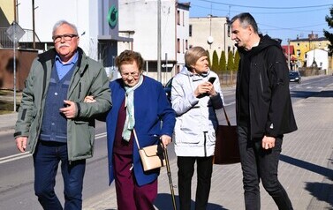 Niezwykła historia odwagi i pamięci &ndash; wyjątkowa wizyta w Urzędzie Gminy Ryczyw&oacute;ł- 06.03.2026 r. 5