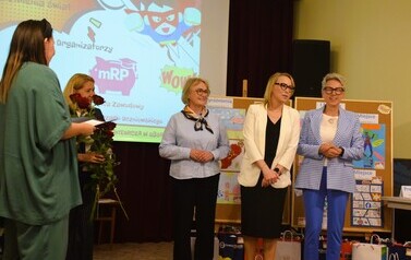 Wręczenie nagr&oacute;d w konkursie &bdquo;Superbohaterowie &ndash; Praca, kt&oacute;ra zmienia świat&rdquo;- 19.05.2026 r 12