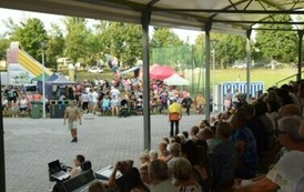 Na scenie Zesp&oacute;ł Andre i publiczność