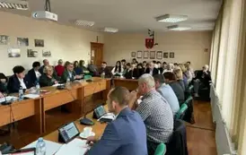 IX SESJA RADY GMINY RYCZYW&Oacute;Ł 4