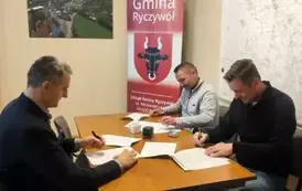 Podpisanie um&oacute;w na realizację zadań publicznych w zakresie wspierania i upowszechniania kultury fizycznej w 2025 roku 2