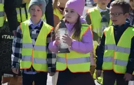 Przedszkolaki z Ryczywołu uczciły Dzień Flagi 36