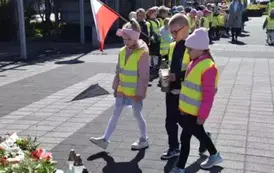 Przedszkolaki z Ryczywołu uczciły Dzień Flagi 37