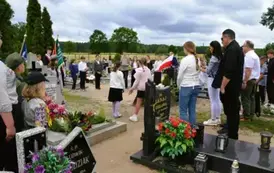 Uroczyste odsłonięcie tabliczki na grobie Powstańca Wielkopolskiego Wawrzyna Pyssy- Ludomy 25.06.2025 r. 5