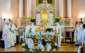 Uroczysta Msza Święta z okazji 75-lecia konsekracji kościoła św. Mikołaja w Ryczywole- 26.10.2025 r. 25