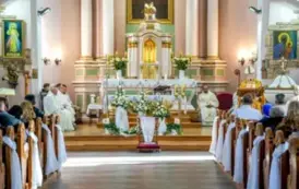 Uroczysta Msza Święta z okazji 75-lecia konsekracji kościoła św. Mikołaja w Ryczywole- 26.10.2025 r. 45