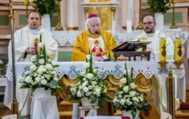 Uroczysta Msza Święta z okazji 75-lecia konsekracji kościoła św. Mikołaja w Ryczywole- 26.10.2025 r. 69