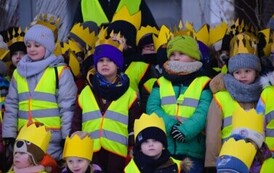 Przedszkolaki z Ryczywołu kolędowały na Placu 1 Maja- 05.01.2026 r. 17