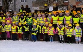 Przedszkolaki z Ryczywołu kolędowały na Placu 1 Maja- 05.01.2026 r. 18