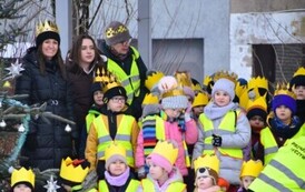 Przedszkolaki z Ryczywołu kolędowały na Placu 1 Maja- 05.01.2026 r. 22