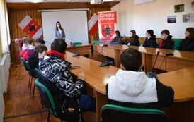 Samorząd w praktyce &ndash; uczniowie klas &oacute;smych w Urzędzie Gminy Ryczyw&oacute;ł. (21.01, 22.01, 28.01.2026 r.) 15