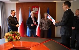 Menno Vos z Medalem im. Witolda Celichowskiego. Wyjątkowe wyr&oacute;żnienie za wieloletnią wsp&oacute;łpracę z powiatem obornickim- Poznań, 20.04.2026 r. 6