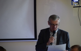 Na zdjeciu znajduje sie Pan Paweł Bydałek