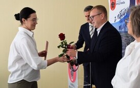 Nagrody W&oacute;jta Gminy Ryczyw&oacute;ł z okazji Dnia Edukacji Narodowej- 15.10.2026 r 9