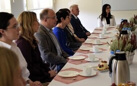 Nagrody W&oacute;jta Gminy Ryczyw&oacute;ł z okazji Dnia Edukacji Narodowej- 15.10.2026 r 22