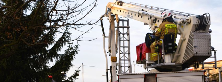 Świąteczna choinka w&nbsp;Sołectwie Ryczyw&oacute;ł