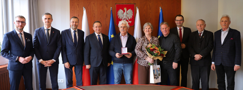 Menno Vos z&nbsp;Medalem im. Witolda Celichowskiego. Wyjątkowe wyr&oacute;żnienie za wieloletnią wsp&oacute;łpracę z&nbsp;powiatem obornickim- Poznań, 20.04.2026 r.