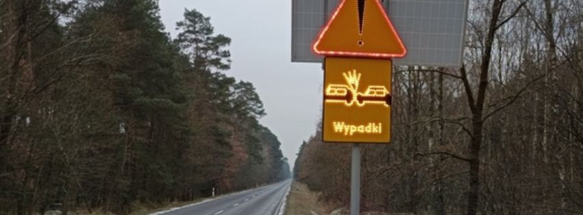 Niebezpieczna trasa pod nadzorem - dodatkowe oznakowanie między Dąbr&oacute;wką Leśną a&nbsp;Lipą