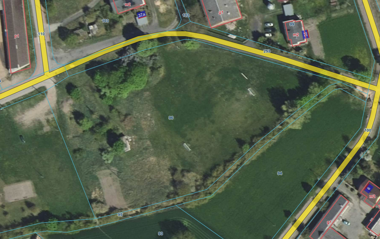 Nowe miejsce dla mieszkańców Ninina. Gmina porządkuje teren pod przyszłą infrastrukturę sportową